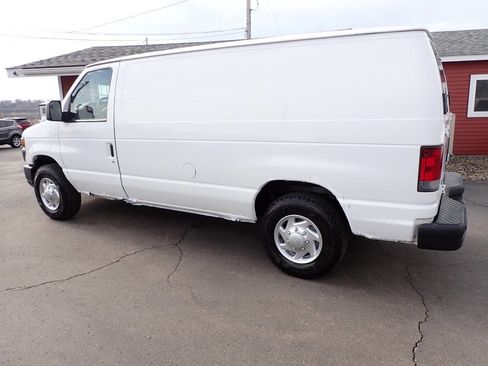 Used 2011 Ford E-250 and Econoline 250 w/ PWR Group image 4