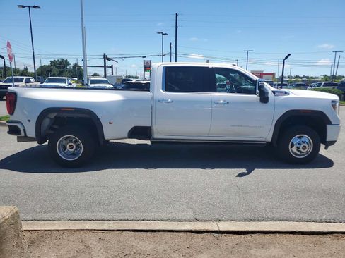 Used 2021 GMC Sierra 3500 Denali w/ Denali Ultimate Package AWD/4WD image 7