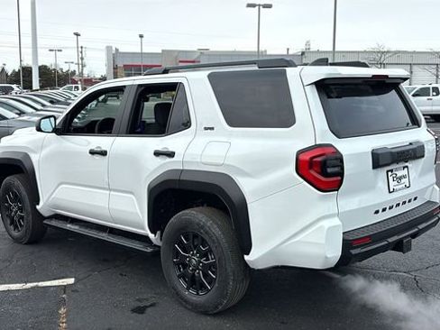 New 2026 Toyota 4Runner SR5 image 6