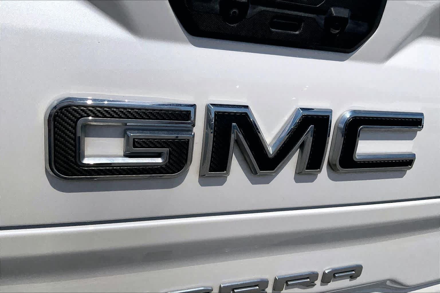 Used 2024 GMC Sierra 1500 SLT RWD image 30