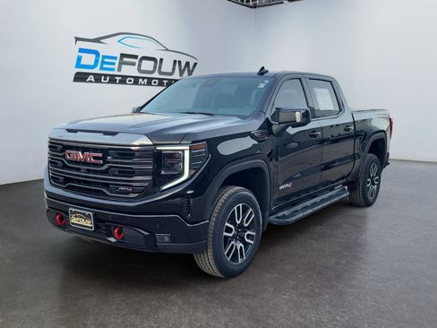 Used 2023 GMC Sierra 1500 AT4 w/ AT4 Premium Package image 7