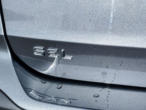 New 2026 Volkswagen Taos SEL image 26