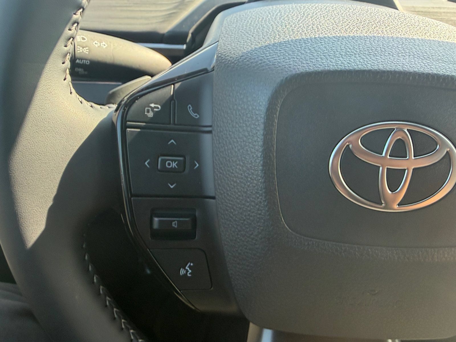 New 2026 Toyota C-HR AWD/4WD image 23
