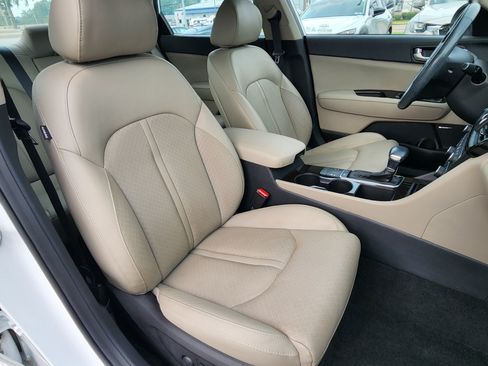 Used 2016 Kia Optima EX w/ Premium Package FWD image 14