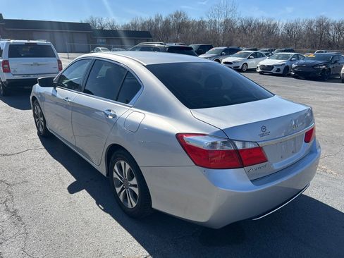 Used 2014 Honda Accord LX image 8