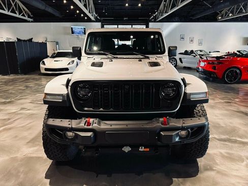 Used 2024 Jeep Wrangler Unlimited Rubicon AWD/4WD image 8