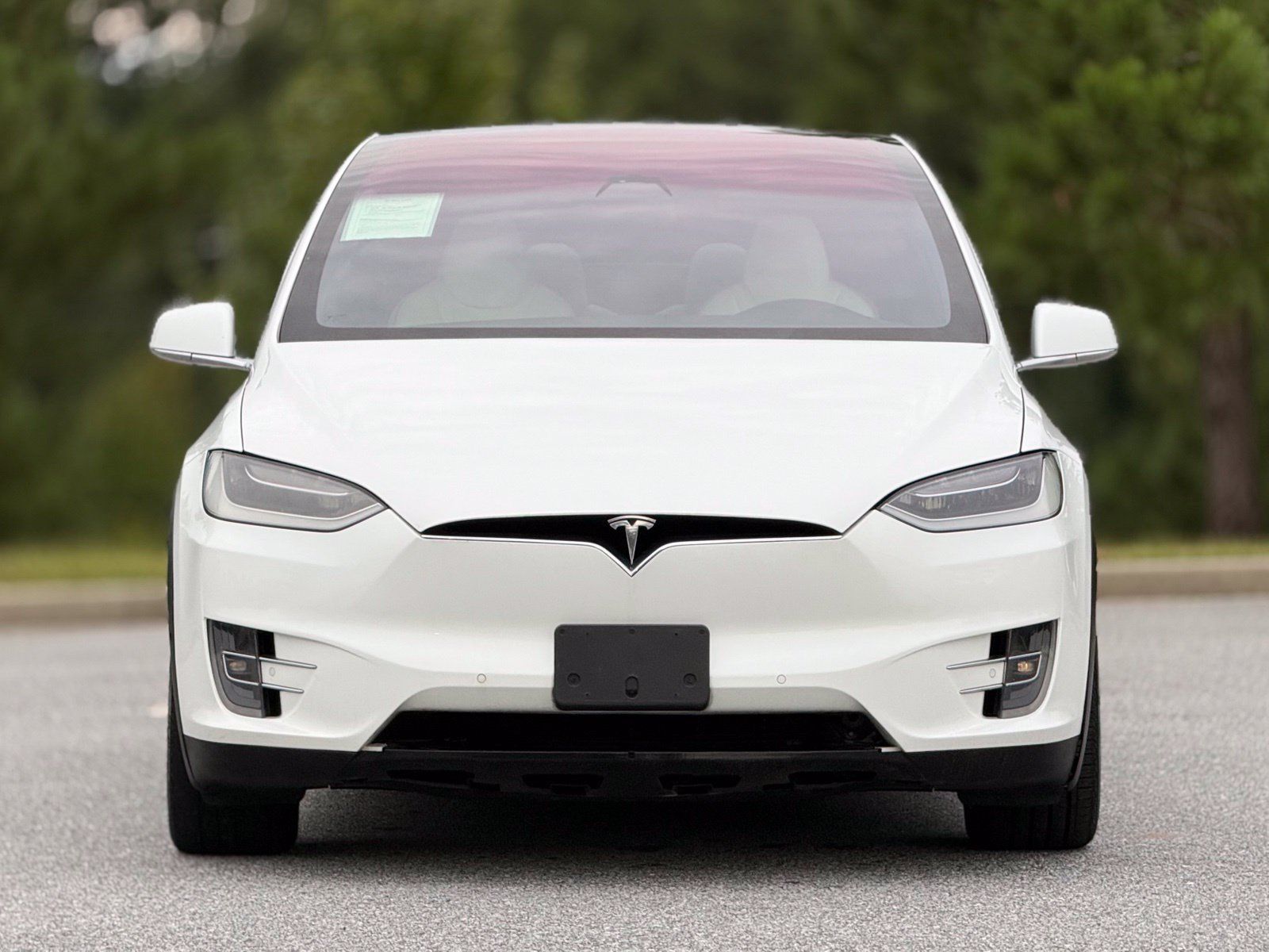 Used 2018 Tesla Model X 75D AWD/4WD image 3