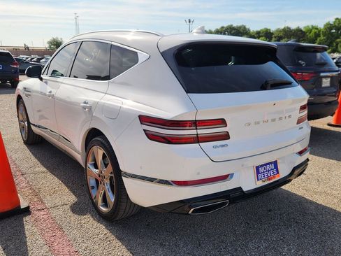 Used 2023 Genesis GV80 2.5T w/ Prestige Package AWD/4WD image 3