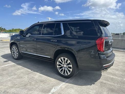 Used 2022 GMC Yukon Denali w/ Denali Premium Package RWD image 17