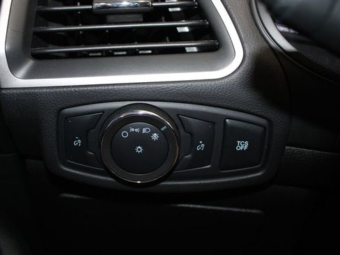 Used 2022 Ford Edge SE w/ Black Appearance Package AWD/4WD image 28
