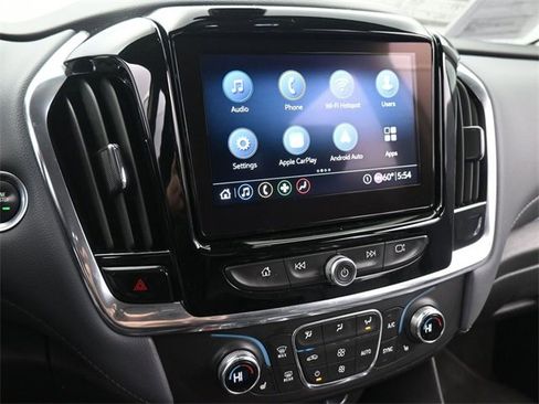 Used 2020 Chevrolet Traverse LT w/ Driver Confidence II Package image 36