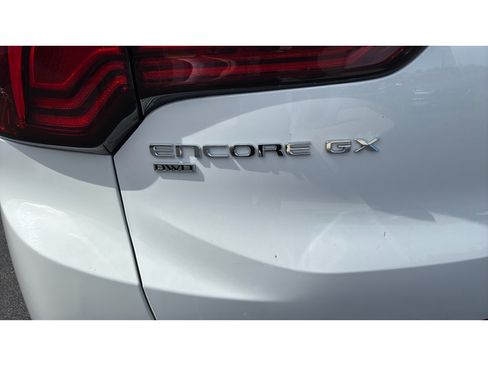 Used 2024 Buick Encore GX Sport Touring AWD/4WD image 24