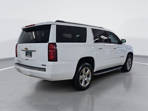 Certified 2017 Chevrolet Suburban Premier image 3