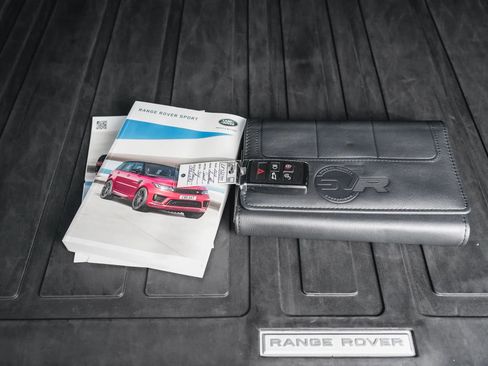 Used 2020 Land Rover Range Rover Sport SVR image 78