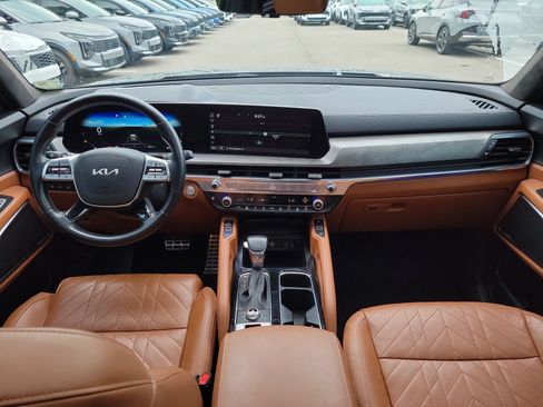 Certified 2023 Kia Telluride SX Prestige X-Line AWD/4WD image 18
