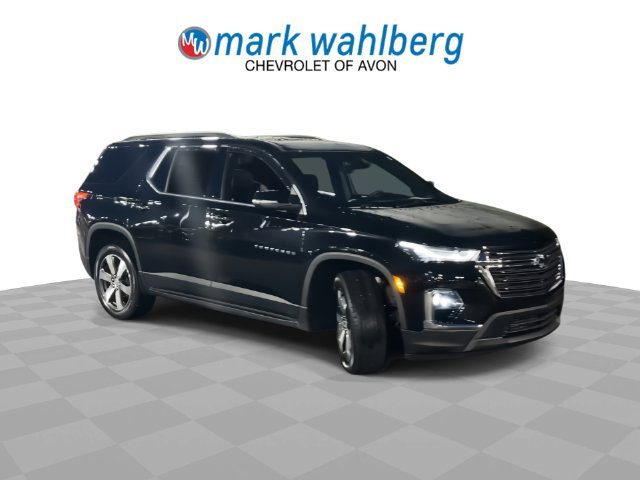 Certified 2023 Chevrolet Traverse LT w/ LT Premium Package AWD/4WD image 2