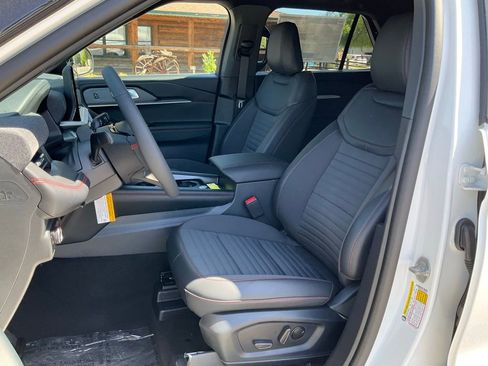 New 2026 Ford Explorer ST-Line w/ ST-Line Street Pack image 49