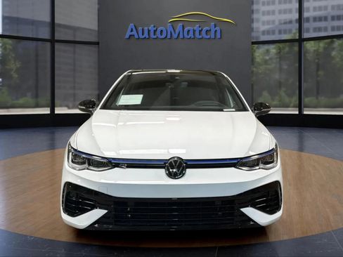 Used 2024 Volkswagen Golf R image 2