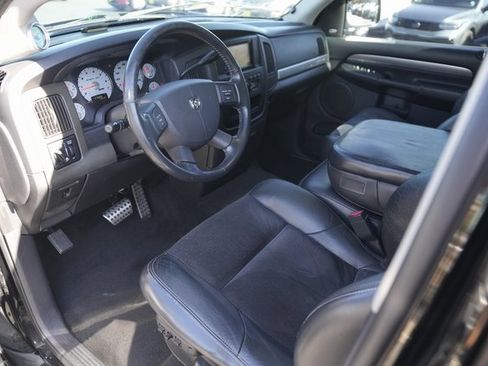 Used 2005 Dodge Ram 1500 Truck 2WD Quad Cab image 8