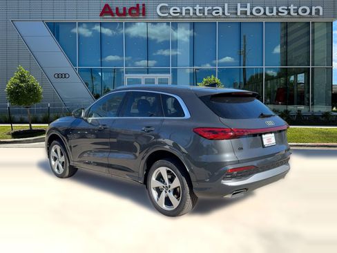 New 2025 Audi Q5 Premium Plus image 3