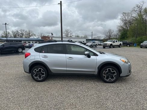 Used 2016 Subaru Crosstrek 2.0i Premium AWD/4WD image 5