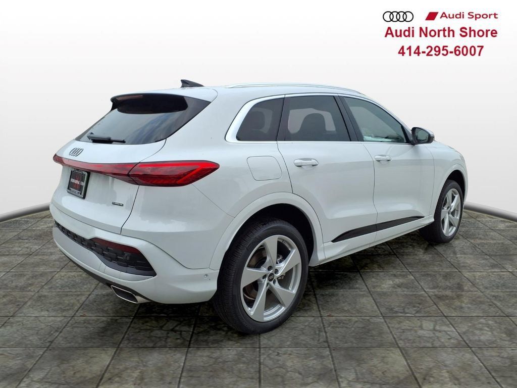 New 2026 Audi Q5 Premium Plus AWD/4WD image 2