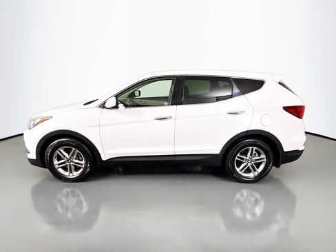 Used 2017 Hyundai Santa Fe Sport image 6