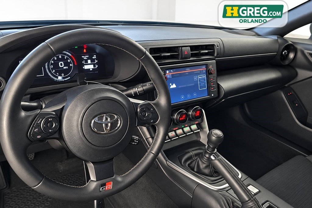 Used 2023 Toyota GR86 w/ ALL Weather Mat Package (TMS) RWD image 13
