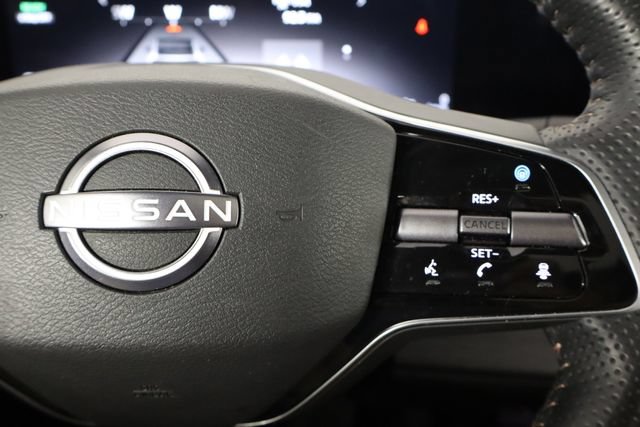 Used 2023 Nissan Ariya FWD image 10