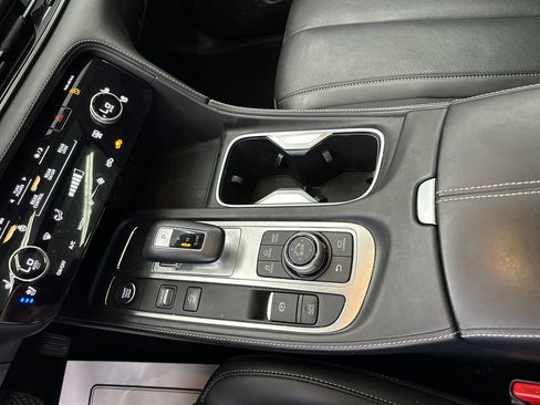 Used 2023 INFINITI QX60 Luxe w/ Vision Package AWD/4WD image 34