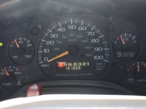 Used 2000 GMC Savana 1500 w/ Marketing Option Pkg 1SE RWD image 35