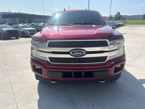 Used 2018 Ford F150 Platinum w/ Equipment Group 701A Luxury AWD/4WD image 4