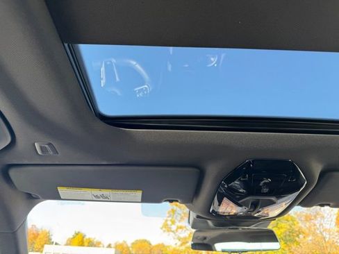 Certified 2024 BMW 530i xDrive w/ M Sport Package image 12