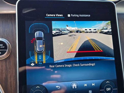 Used 2026 Mercedes-Benz GLC 300 4MATIC image 31