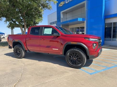 New 2026 GMC Canyon Elevation w/ Convenience Package image 1