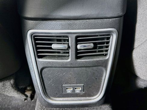 Used 2020 Dodge Charger SXT RWD image 24