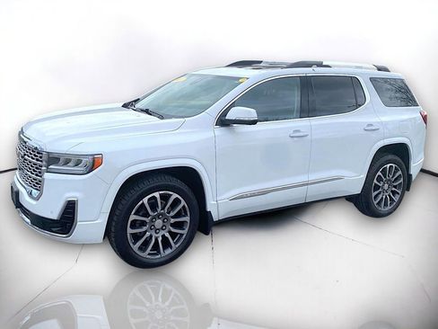 Used 2021 GMC Acadia Denali w/ Denali Ultimate Package image 2