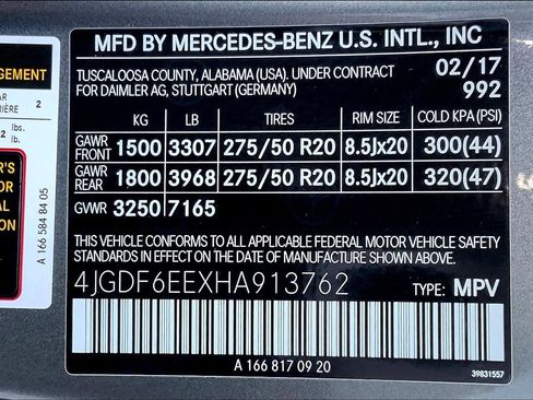 Used 2017 Mercedes-Benz GLS 450 4MATIC image 34