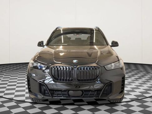 New 2026 BMW X5 xDrive40i w/ M Sport Package AWD/4WD image 3