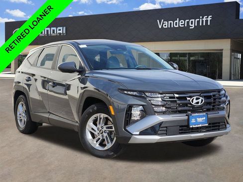 New 2026 Hyundai Tucson SE image 1