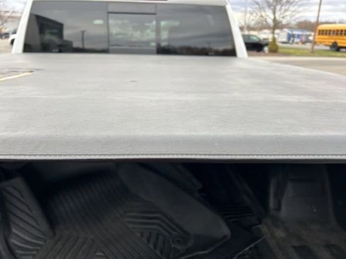 Used 2020 GMC Sierra 1500 AT4 w/ AT4 Premium Package image 9