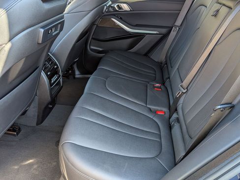 Used 2022 BMW X5 xDrive40i w/ Premium Package image 35