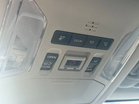 Used 2023 Toyota RAV4 XLE image 32