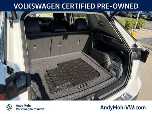 Used 2026 Volkswagen Tiguan SE w/ Panoramic Sunroof Package AWD/4WD image 10