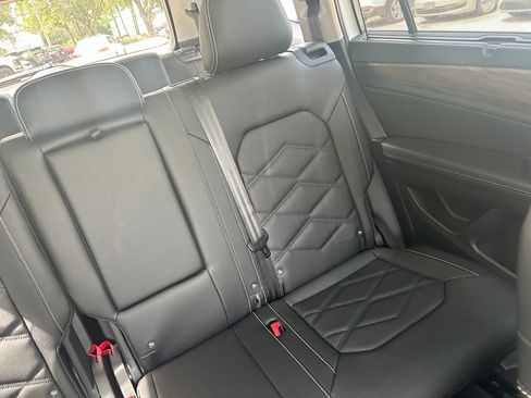New 2026 Volkswagen Atlas SE FWD image 14
