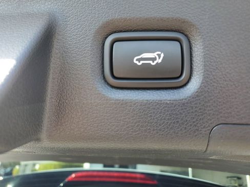 Used 2022 Hyundai Santa Fe Limited image 16