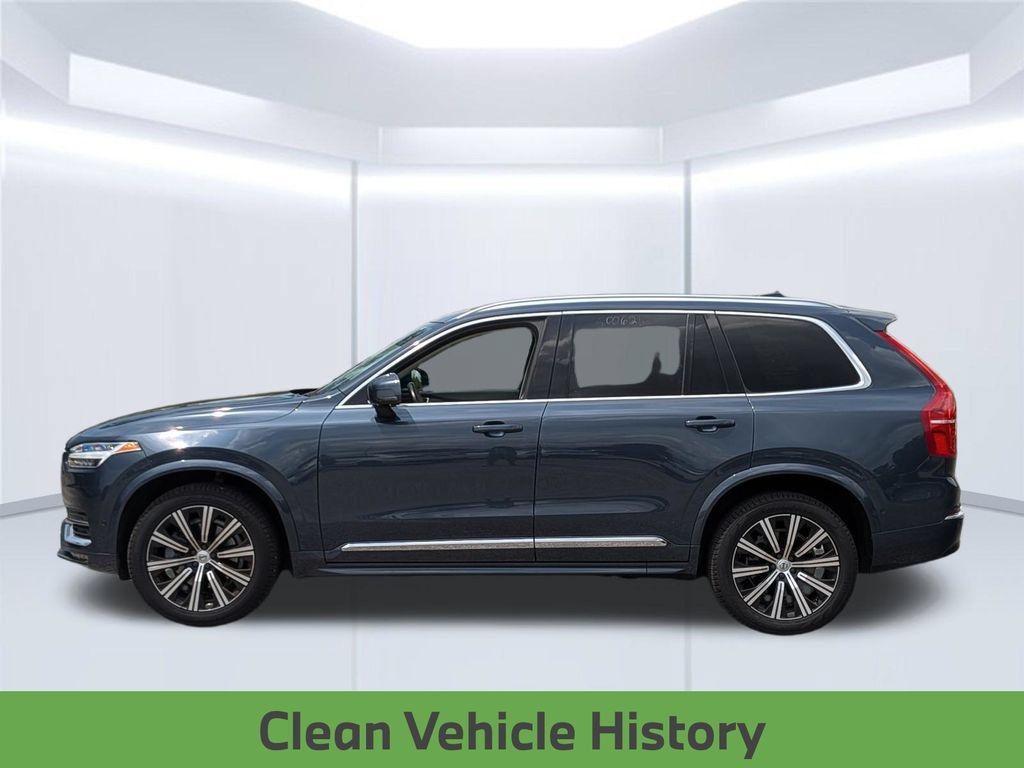 Used 2023 Volvo XC90 B6 Plus AWD/4WD image 2
