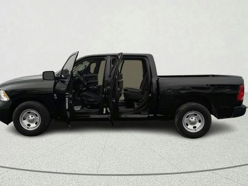 Used 2019 RAM 1500 Tradesman image 11