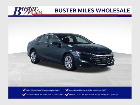 Used 2022 Chevrolet Malibu LT FWD image 1