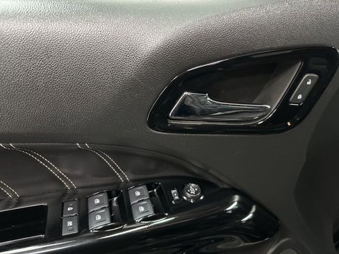 Used 2022 GMC Canyon Denali w/ Denali Black Edition Package image 20